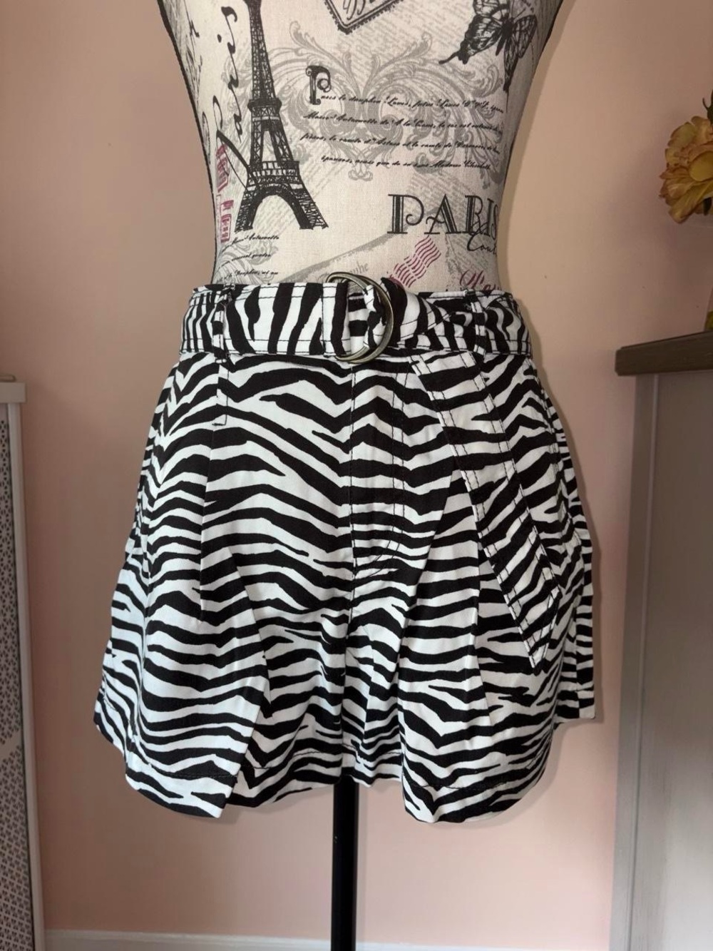 LOFT Black and White Zebra Print Mini Skirt with Belt